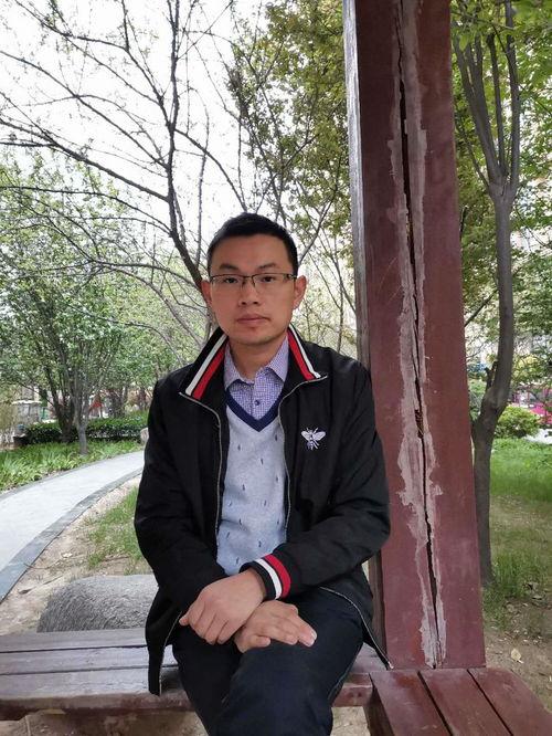 刘辉吃瓜视频,揭秘娱乐圈幕后真相