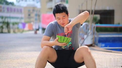 吃瓜被抓包,揭秘网络舆论背后的真相