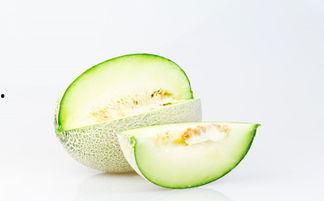 哈密瓜小瓜能吃吗怎么吃,哈密瓜小瓜的食用方法与美味体验