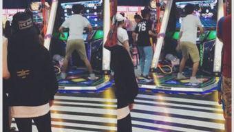 吃瓜群众非法聚集