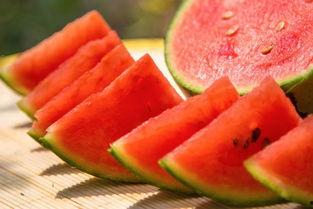 撕纸巾吃瓜,揭秘娱乐圈背后的秘密