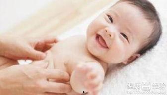 宝宝吃贝贝瓜胀气吗,宝宝食用贝贝瓜是否会引起胀气探讨