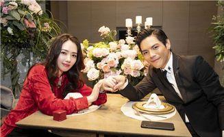 空姐吃瓜图片,空姐与瓜果的甜蜜邂逅